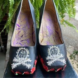 Irregular Choice beaded skull and embroidered red roses black heels. Size 6